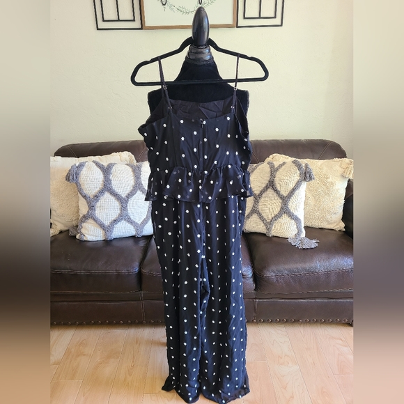 Anthropologie Rosie Black White Floral Embroidery Peplum Jumpsuit Size M Boho - Picture 14 of 14